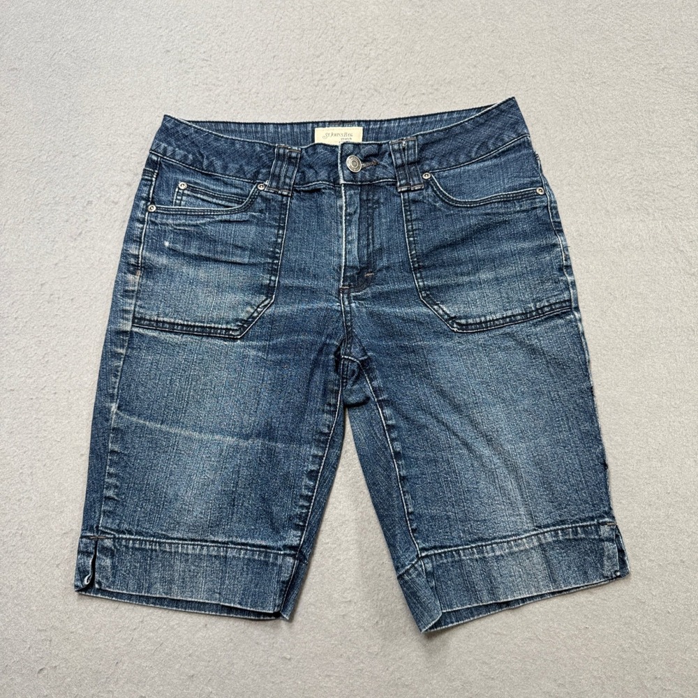St. John's Bay Shorts Women's 8 Blue Denim Stretch Bermuda Flap Pockets Workwear